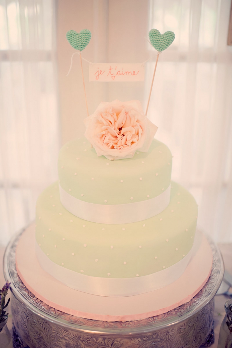 french wedding cake joyeuse photography