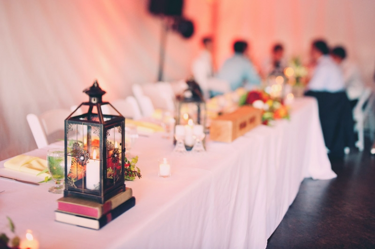 rustic colorful wedding decor // joyeuse photography