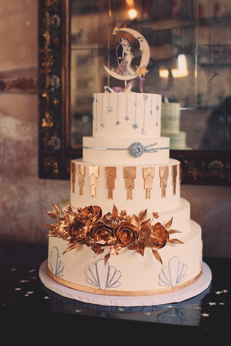 20s art deco wedding cake // joyeuse photography