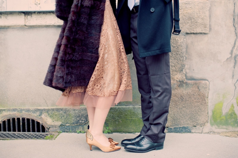 vintage inspired courthouse wedding outdoors //joyeuse photography