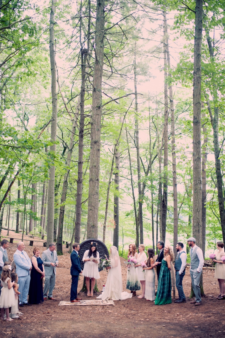 massachusetts woodsy wedding // joyeuse photography