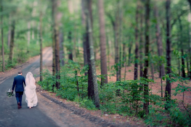 artistic wedding in the woods // joyeuse photography