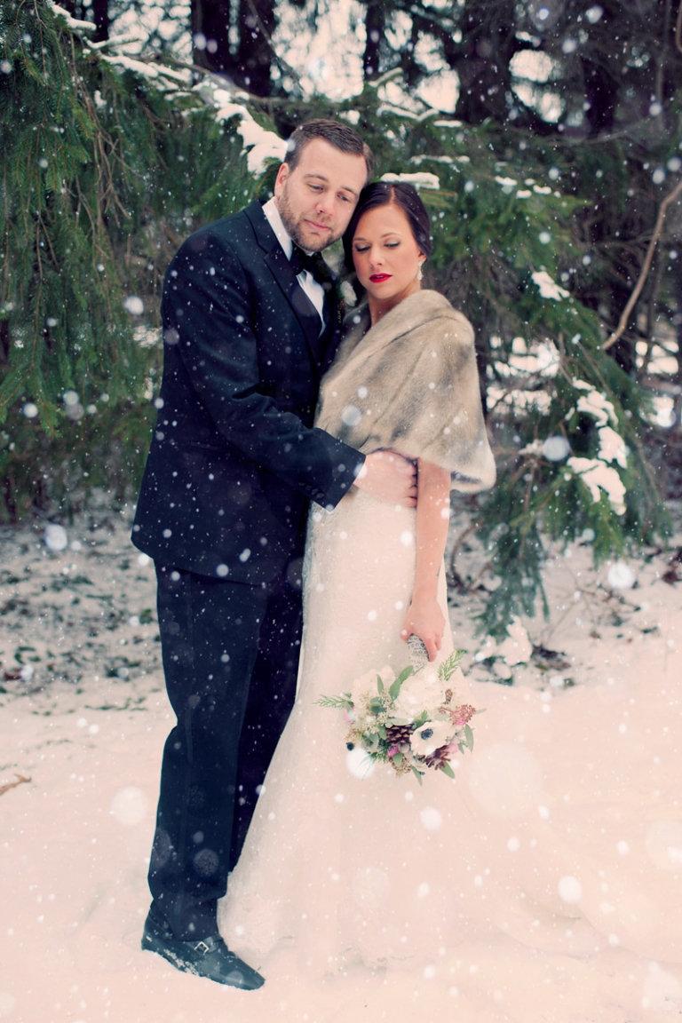 woodsy winter wedding new york // joyeuse photography