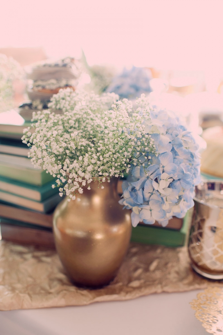 gold winter wedding decor // joyeuse photography