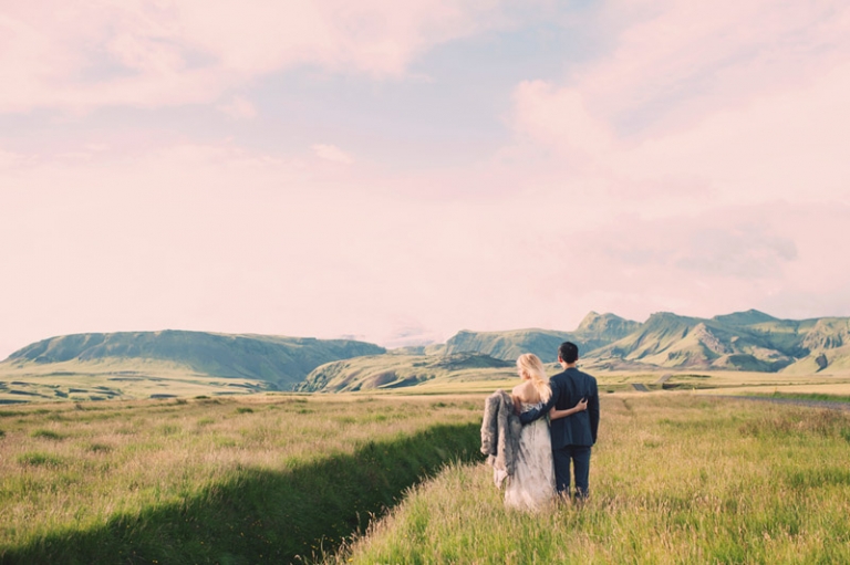 iceland elopement joyeuse photography