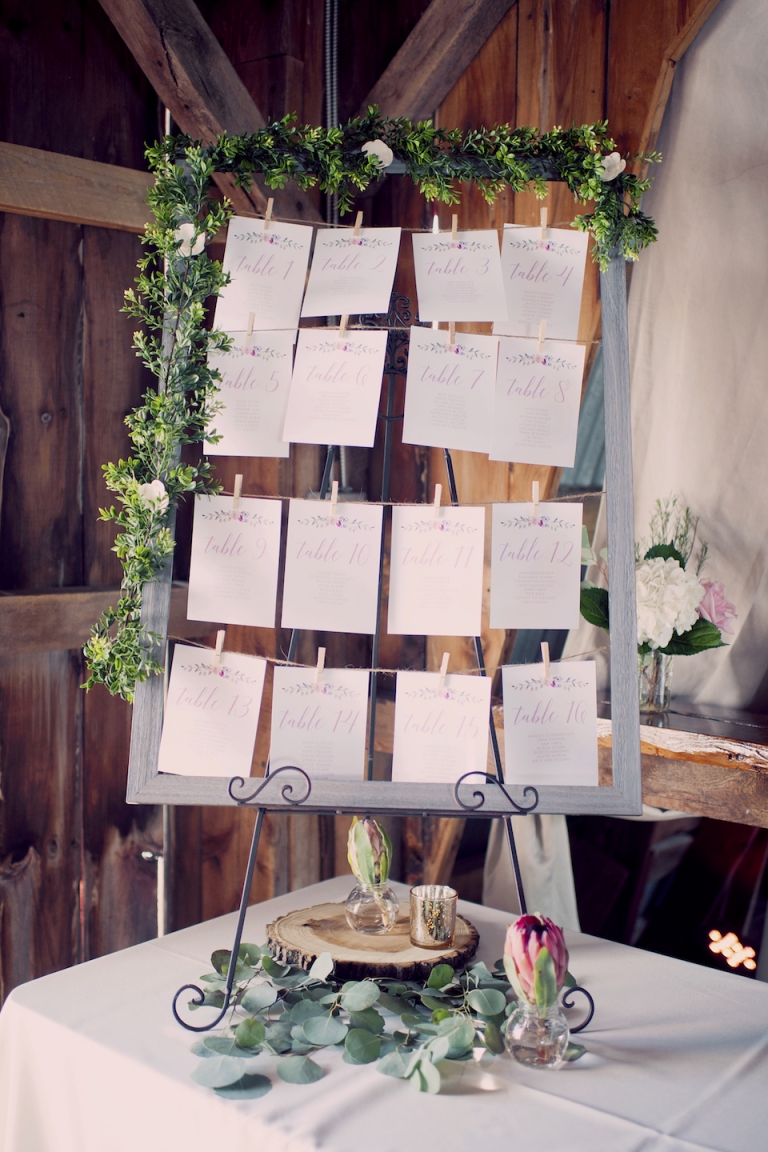 rustic wedding escort cards joyeuse photography