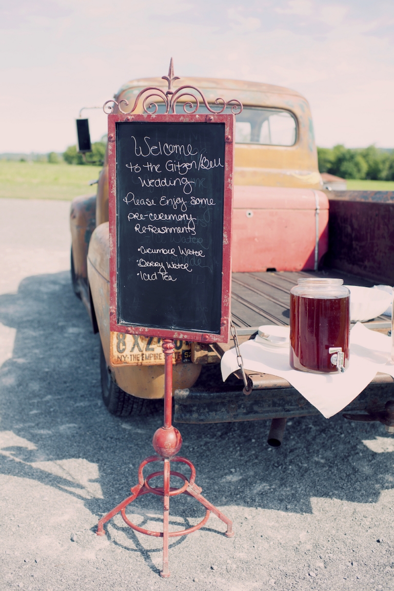 rustic wedding chic joyeuse photography