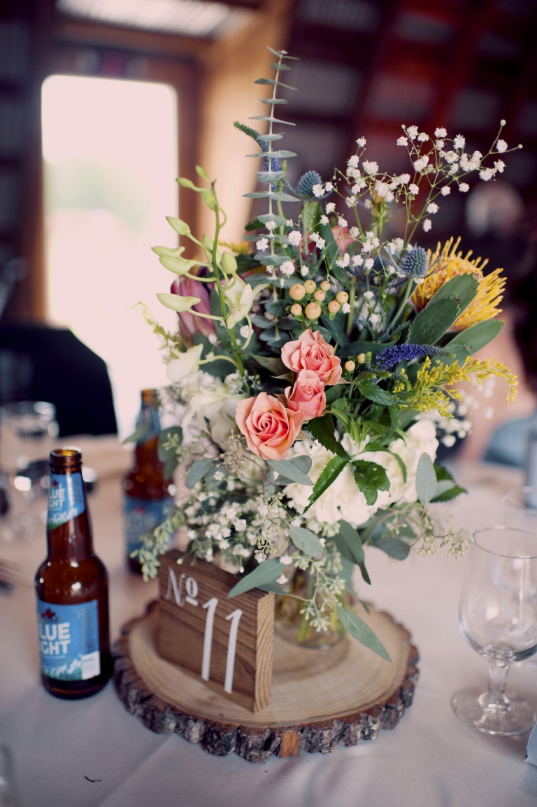 rustic barn wedding centerpieces joyeuse photography