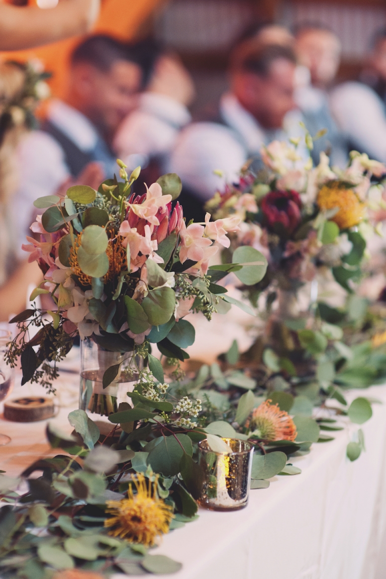 rustic wedding centerpieces joyeuse photography