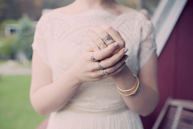 vintage bride joyeuse photography