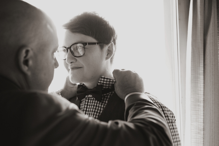 lesbian wedding photography joyeuse photography