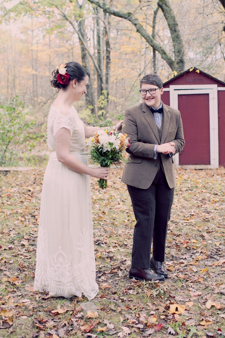 lesbian first look joyeuse photography