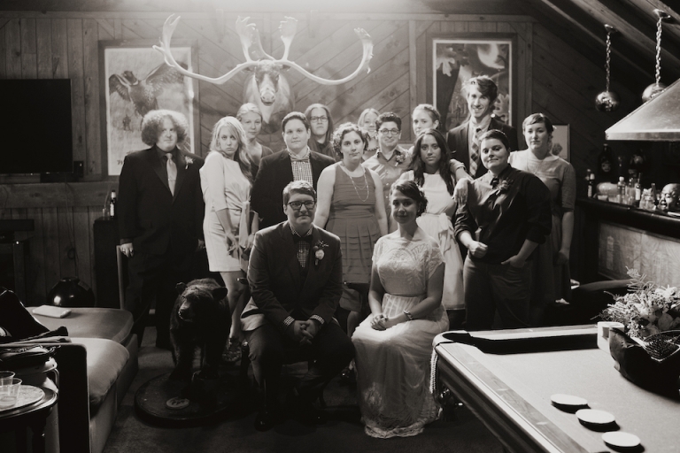 creative wedding party photo