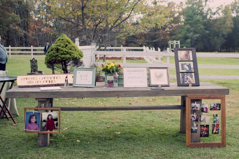 wedding welcome table joyeuse photography