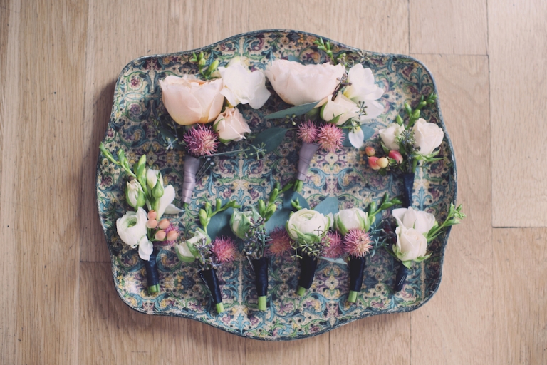 boutonnieres joyeuse photography