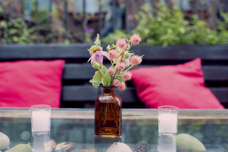 vintage wedding decor joyeuse photography