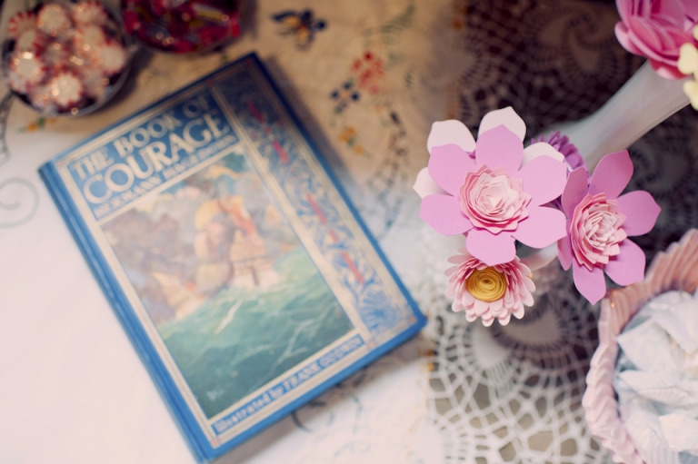 handcrafted wedding joyeuse photography