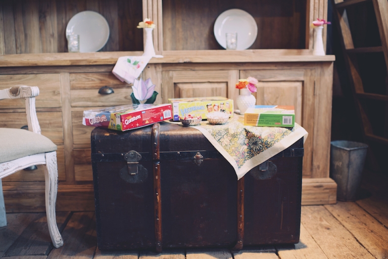 creative wedding joyeuse photography