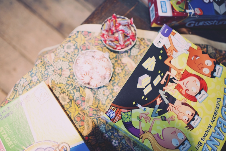 DIY alternative wedding joyeuse photography