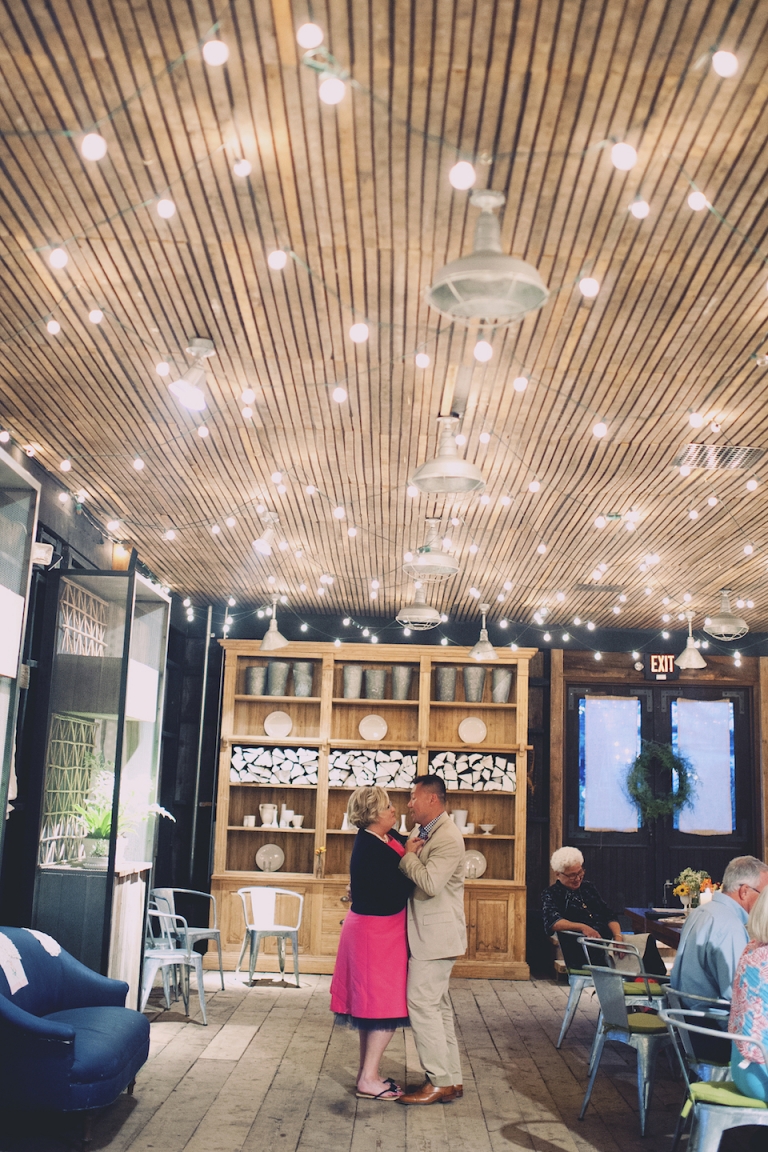 whimsical wedding joyeuse photography