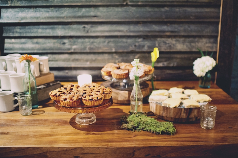 dessert table joyeuse photography