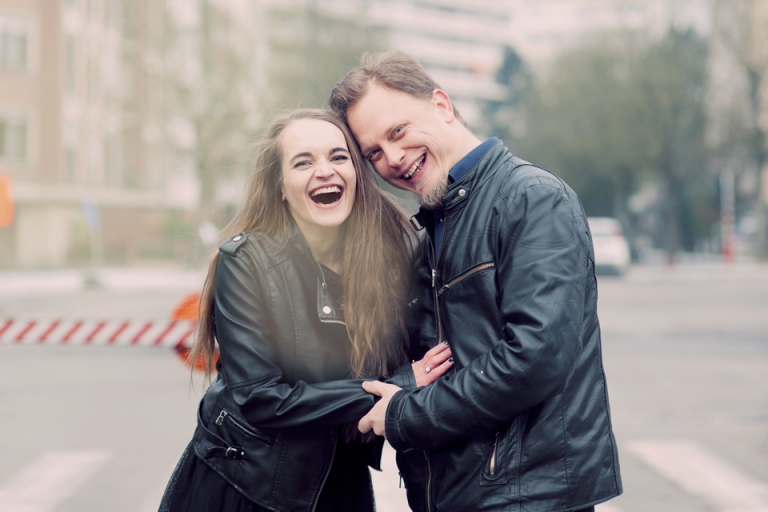rock n roll bride and groom joyeuse photography