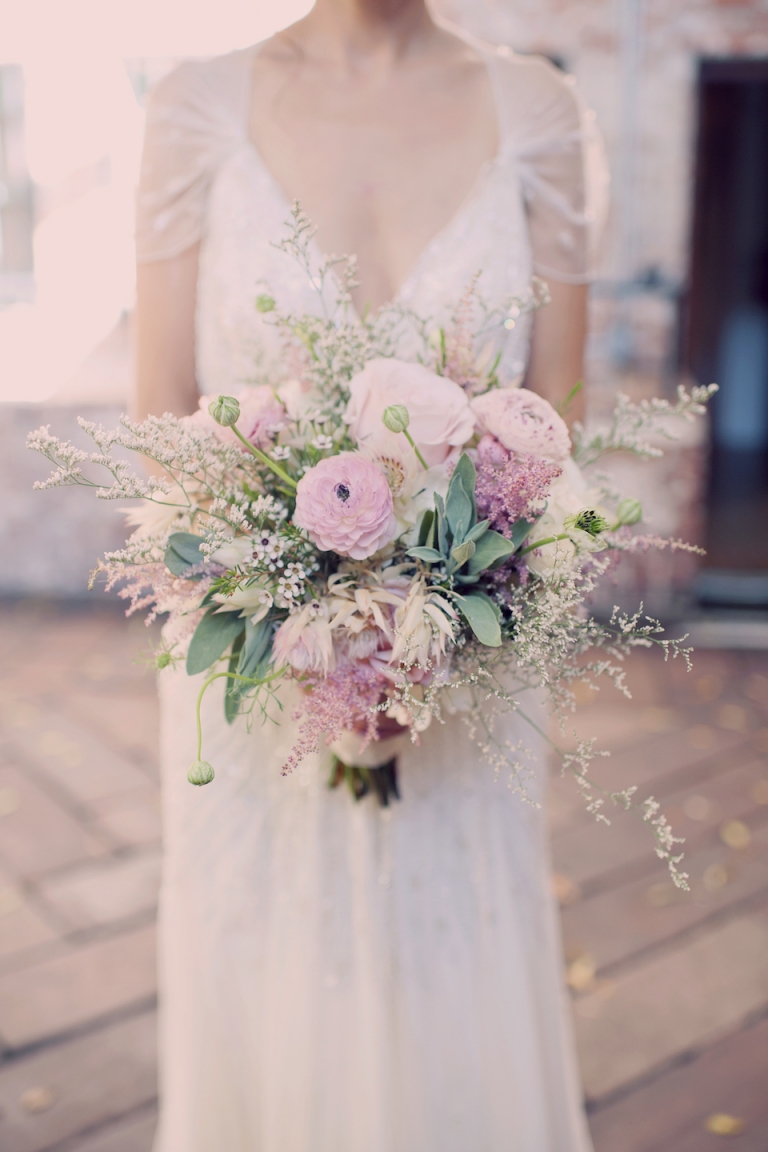summer wedding bridal bouquet // joyeuse photography