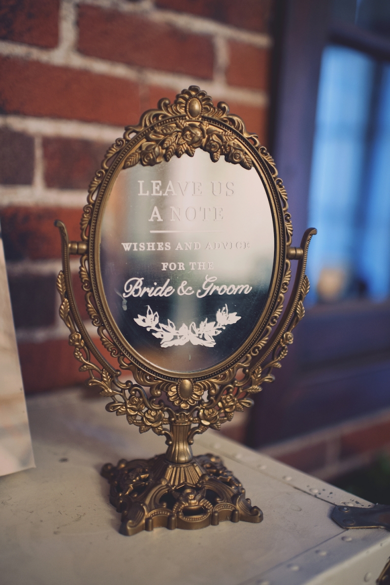 vintage wedding decor // joyeuse photography